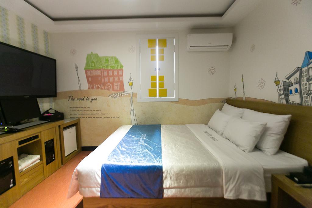 Fox Motel Incheon Værelse billede